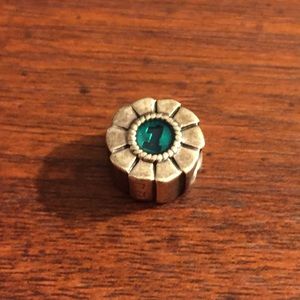 Pandora charm with “1” on I️t